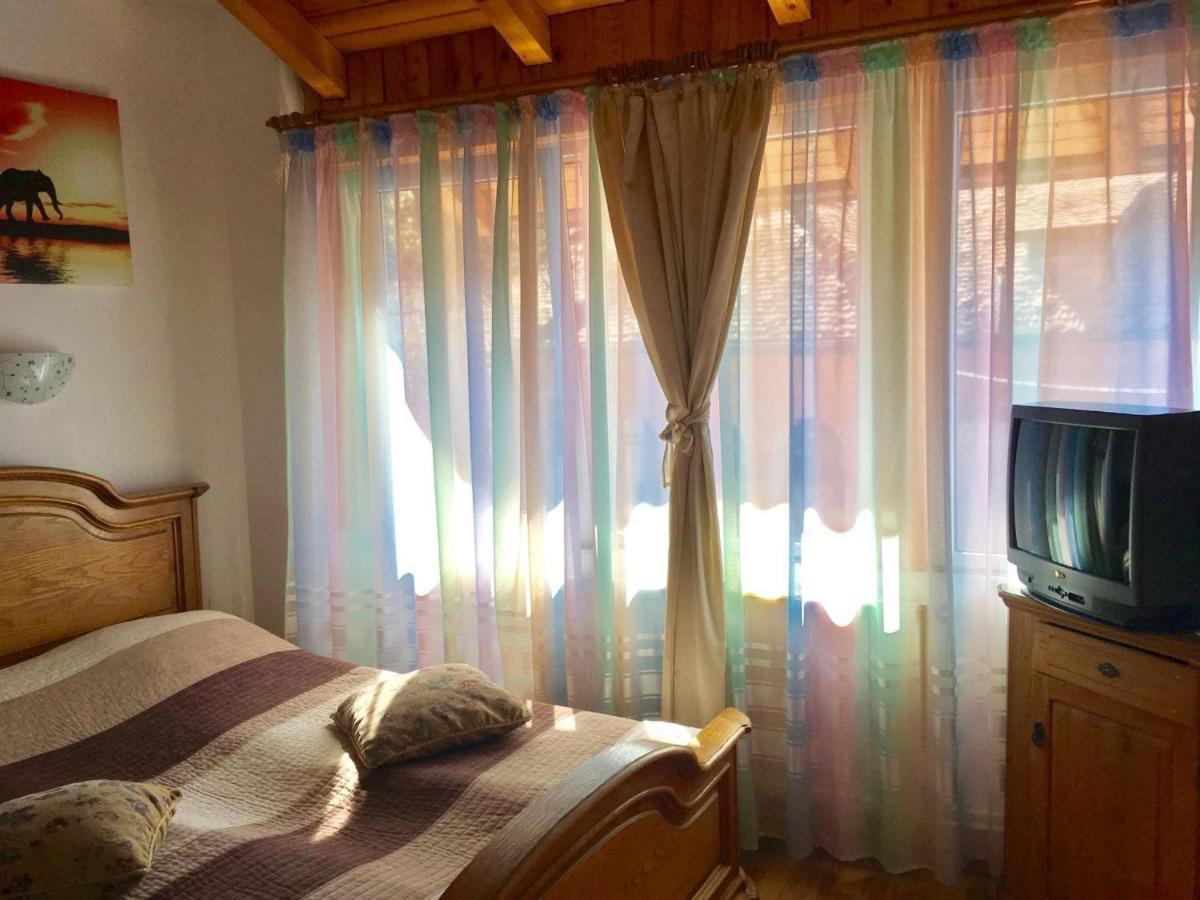 Rolling Stone Hostel Braşov Eksteriør bilde